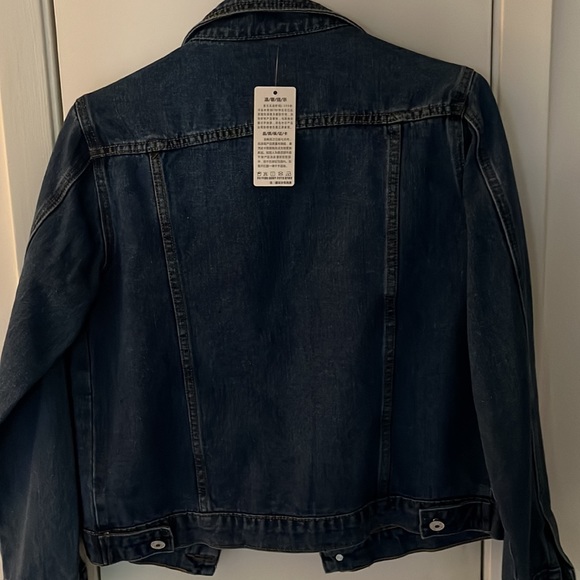 Meet your Posher, Ina - Picture 2 of 2